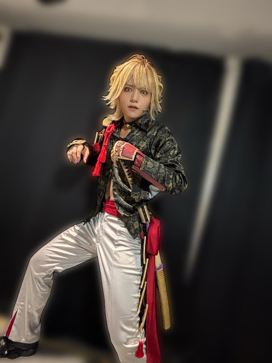 SAKURAI__HAJIME's tweet photo. ミュージカル『刀剣乱舞』 ～月夜一縷～

大阪公演初日ありがとうございました！

#刀ミュ https://t.co/ftFXei6fvj