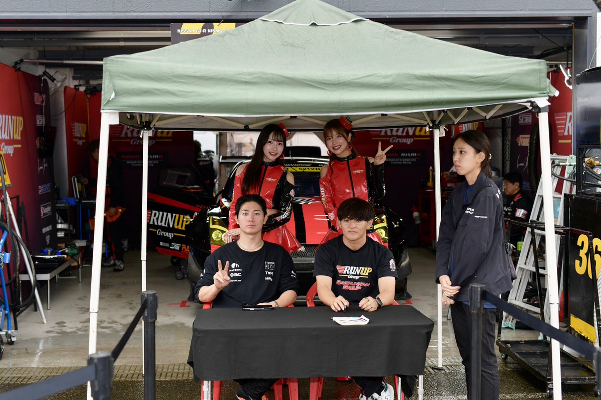 littlewhite_saa's tweet photo. 決勝レースも360号車の応援ありがとうございました✨

25番手からスタートし18番手でフィニッシュしました！！
厳しい条件の中少しでも追い上げて無事チェッカーうけれてよかったです🙌🏻

次戦はAPでお会いしましょう🐻🎵

#supergt https://t.co/5B1uotsGW5