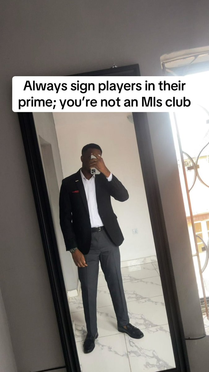 IkefunaJohn's tweet photo. Bro to bro advice🤝
P.S—My fits to work for the week😌
#BlessedSunday #okiki #BaeU #Arsenal #fulham https://t.co/mHiFlO2jja