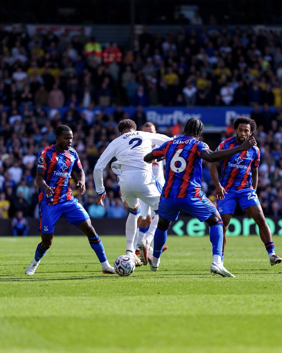 LUFC's tweet photo. 56’ Jayden Bogle! The full back spins past the defender, James Justin fires in a cross, DCL gets onto the end of it, but Benitez denies! 0-0 https://t.co/FS8XBU0gQ7