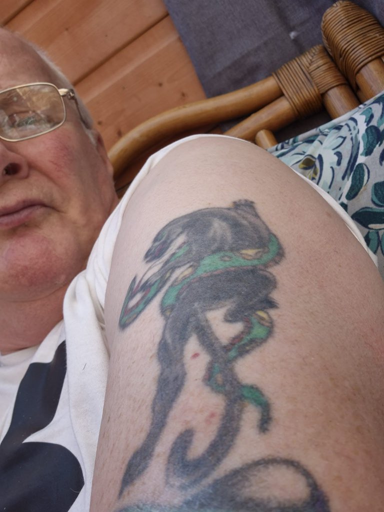 Geraldsmith03's tweet photo. Just got a tattoo 
Is it worth it 
Yes 
Or 
No #tattooedbeauty #x #uk https://t.co/t7v8XcHdZg