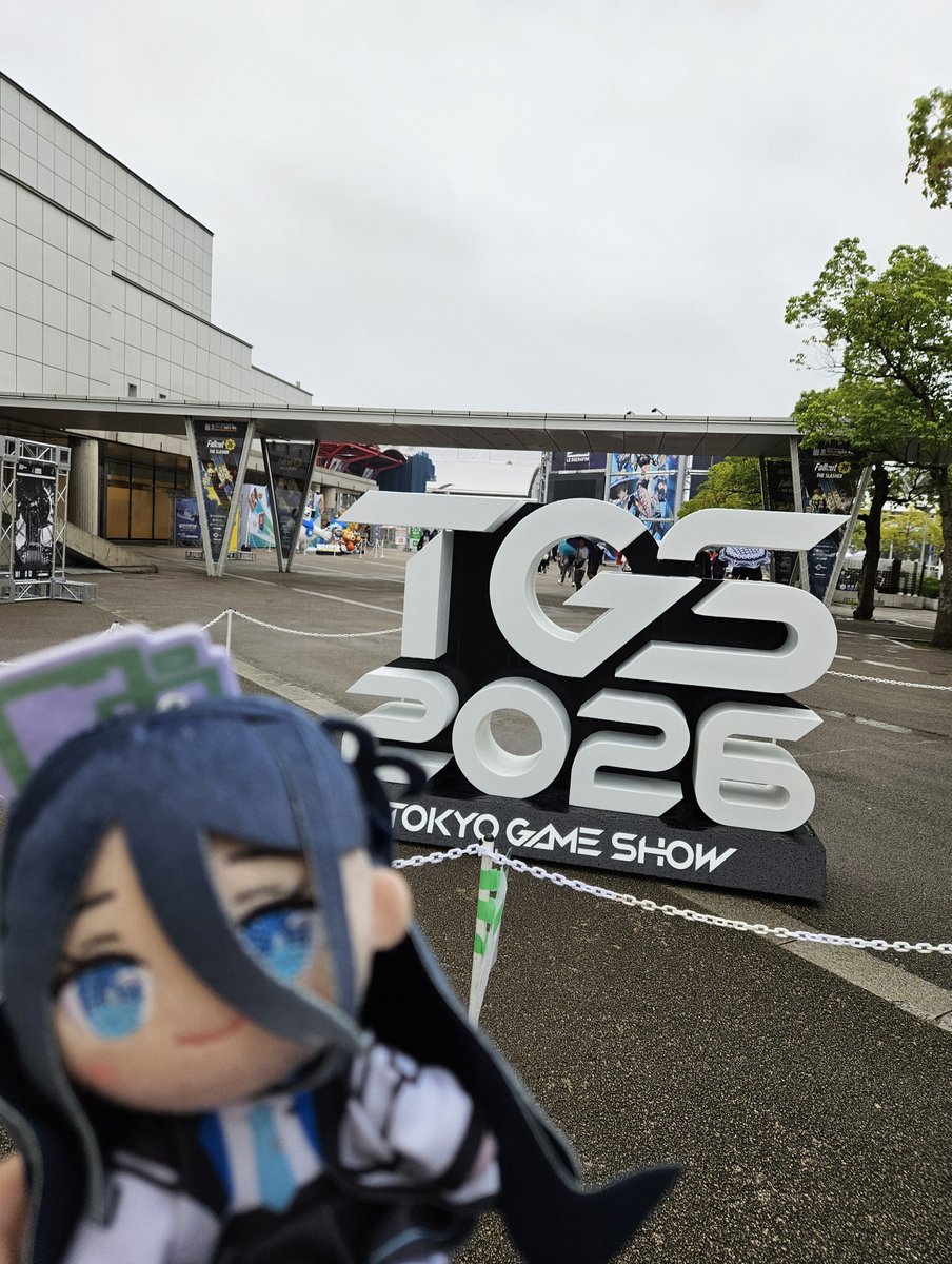 notRustyCakes's tweet photo. 東京ゲームショウだよアリス！！
モモイから黙って
新作ゲームを楽しもうぜ！

(投稿遅れたぁぁぁ)

#ブルアカ
#ブルアカぬいぬい部 https://t.co/eLnfzFz67K