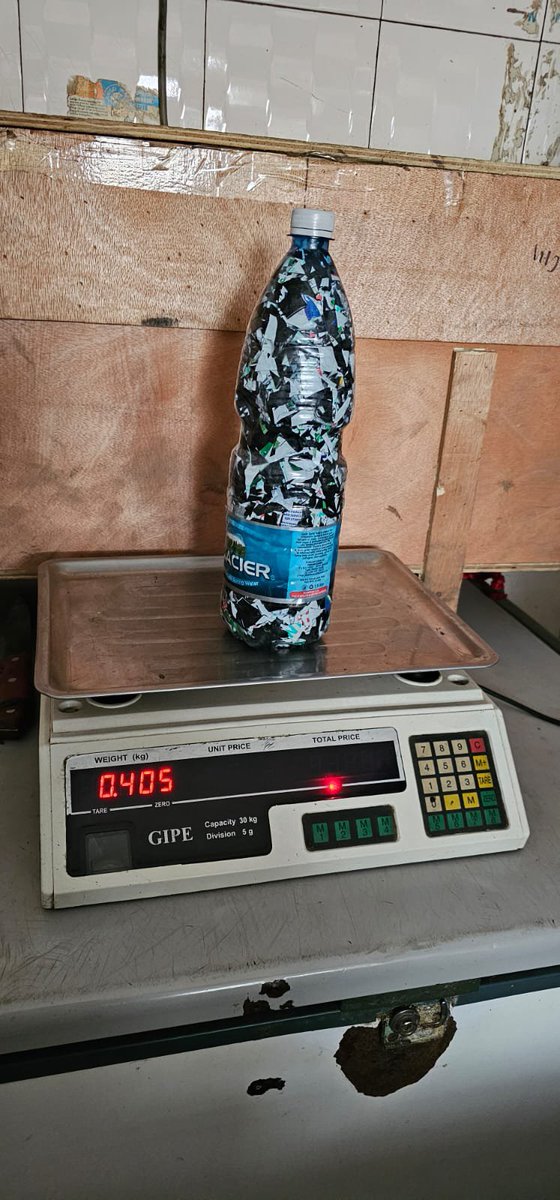 DFHRC's tweet photo. #WorldCleanupDay in action! In Pumwani Ward, Ann Itumbi &amp; the community turned non-recyclable plastic waste into durable #EcoBricks — packing cleaned plastics into bottles to divert waste from our streets and build something useful. Small actions, lasting impact. #IAmPeace https://t.co/mSsd8SkU4w