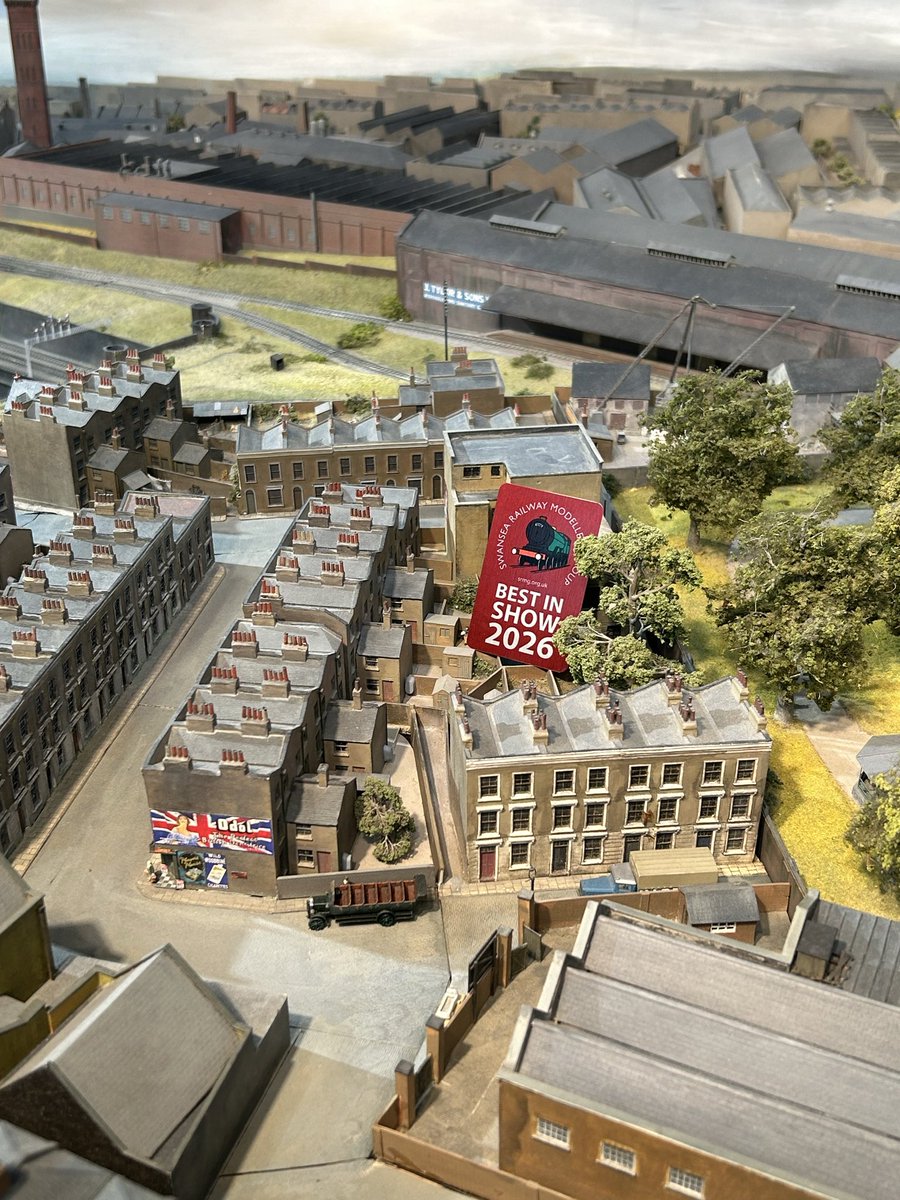 ModelRailClub tweet picture