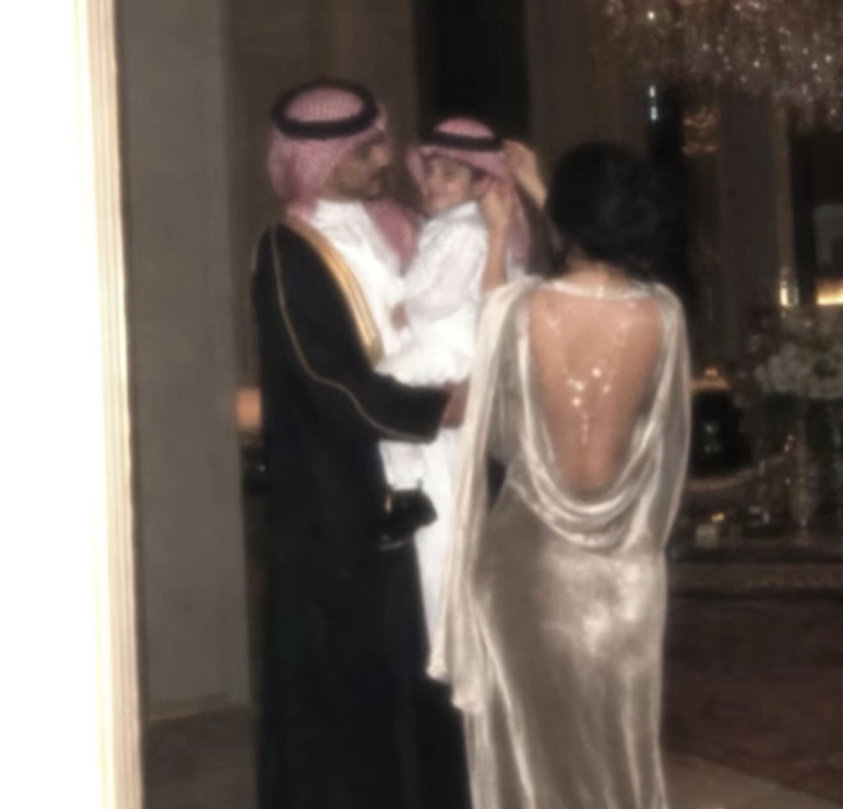 GoldenFashi's tweet photo. اللقطة حنونة 🥹 https://t.co/HHLNQEYx0u