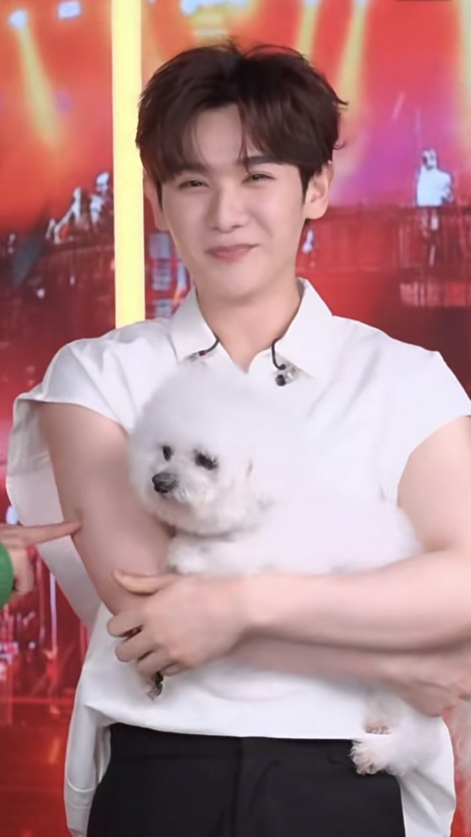 MOMMININE's tweet photo. น้องนายกับน้อง Never อุ้มไปสองครั้งละอยากจะไปอุ้มอีกสักครั้งจะเป็นไรไป https://t.co/n08AibyKlx