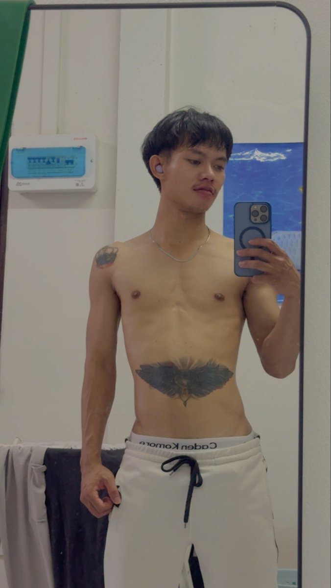 Oat980928's tweet photo. หวัดดีฮะ เด็กใหม่งับ ฝากติดตามด้วยน๊าา https://t.co/MK6XyTtn6Y