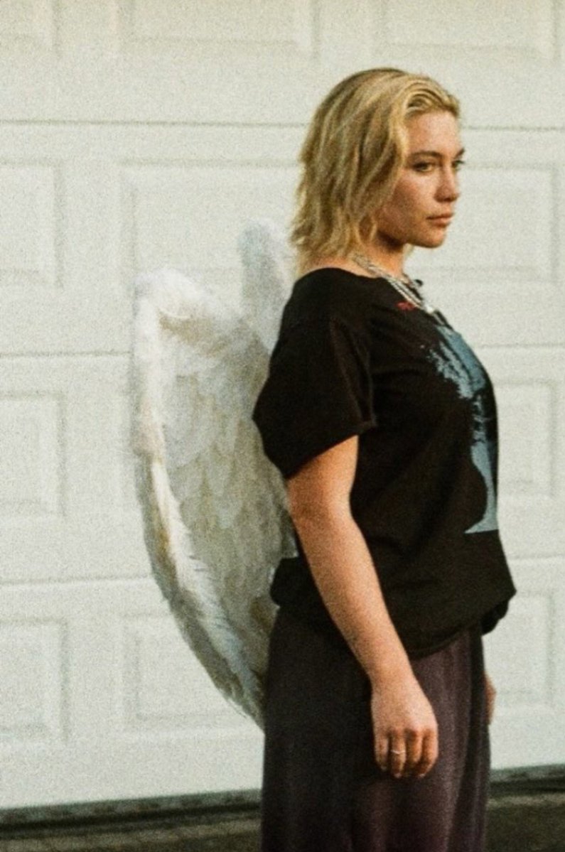 wensvision's tweet photo. my only angel https://t.co/8wq2TzWuLJ