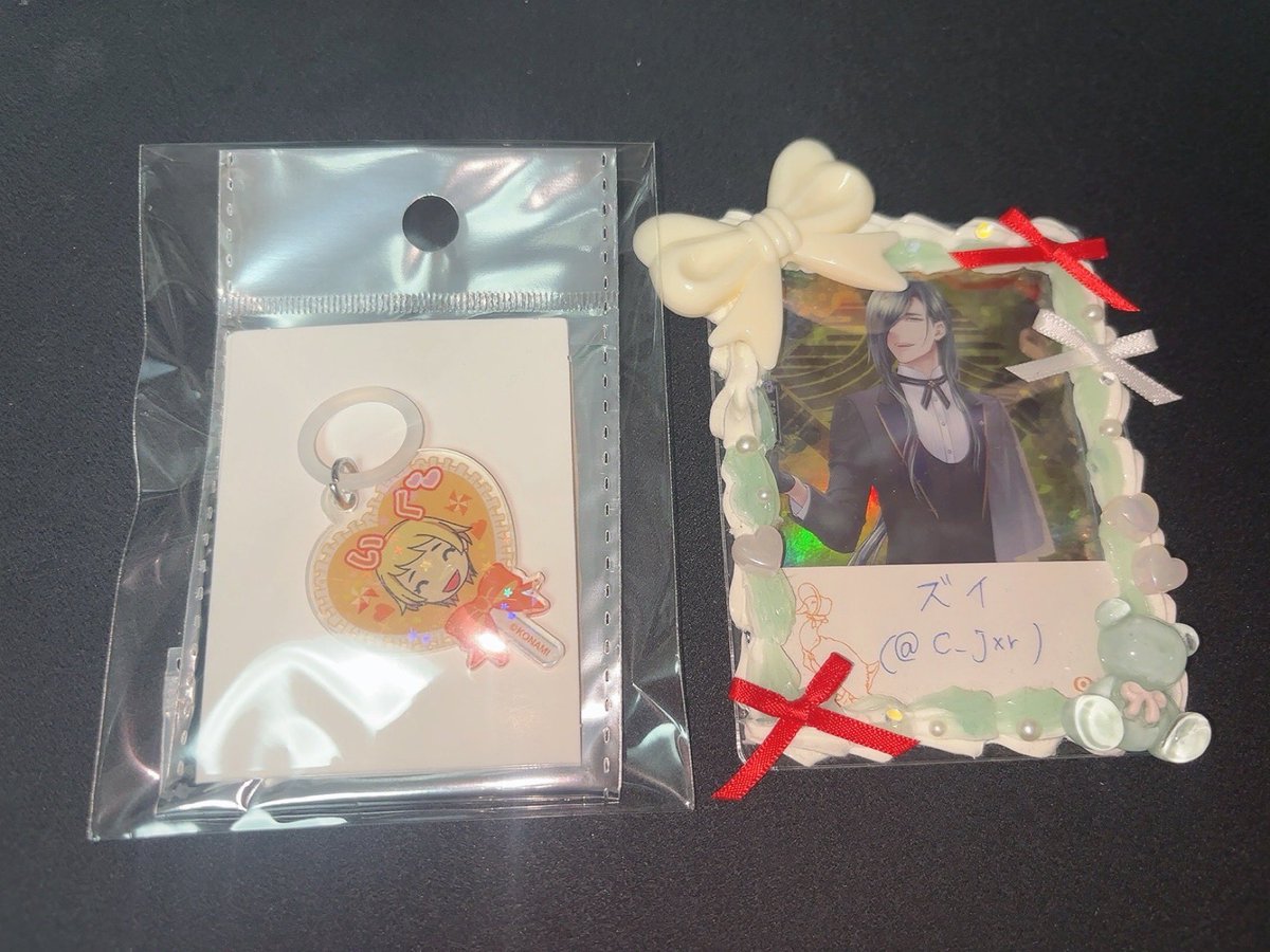 c_jxr's tweet photo. @xxxx_mdr お返事遅くなり申し訳ございません。
ご快諾いただきありがとうございます！フォロー問題ございませんので、こちらからお先にフォロー失礼いたします。
また、お品物の画像も遅くなってしまい申し訳ありませんがお送りさせていただきます。
この度はよろしくお願いいたします。 https://t.co/CnUygoQOdx