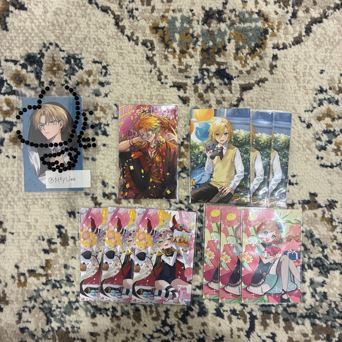 M9yUes's tweet photo. 【交換 / 譲渡】にじさんじ　ノスタルジア　2026　コレクションカード　Bグループ　Lグループ

譲⌇画像1,2枚目
求⌇IDカードの方 , 定価＋送料

✦異種グループ◎
✦郵送のみ
✦まとめての方優先
︎✦︎1枚目➡️上段は下段含むお取引優先

検索からもお気軽にお声がけください🙇🏻‍♀️ https://t.co/kHpmIfdk6a