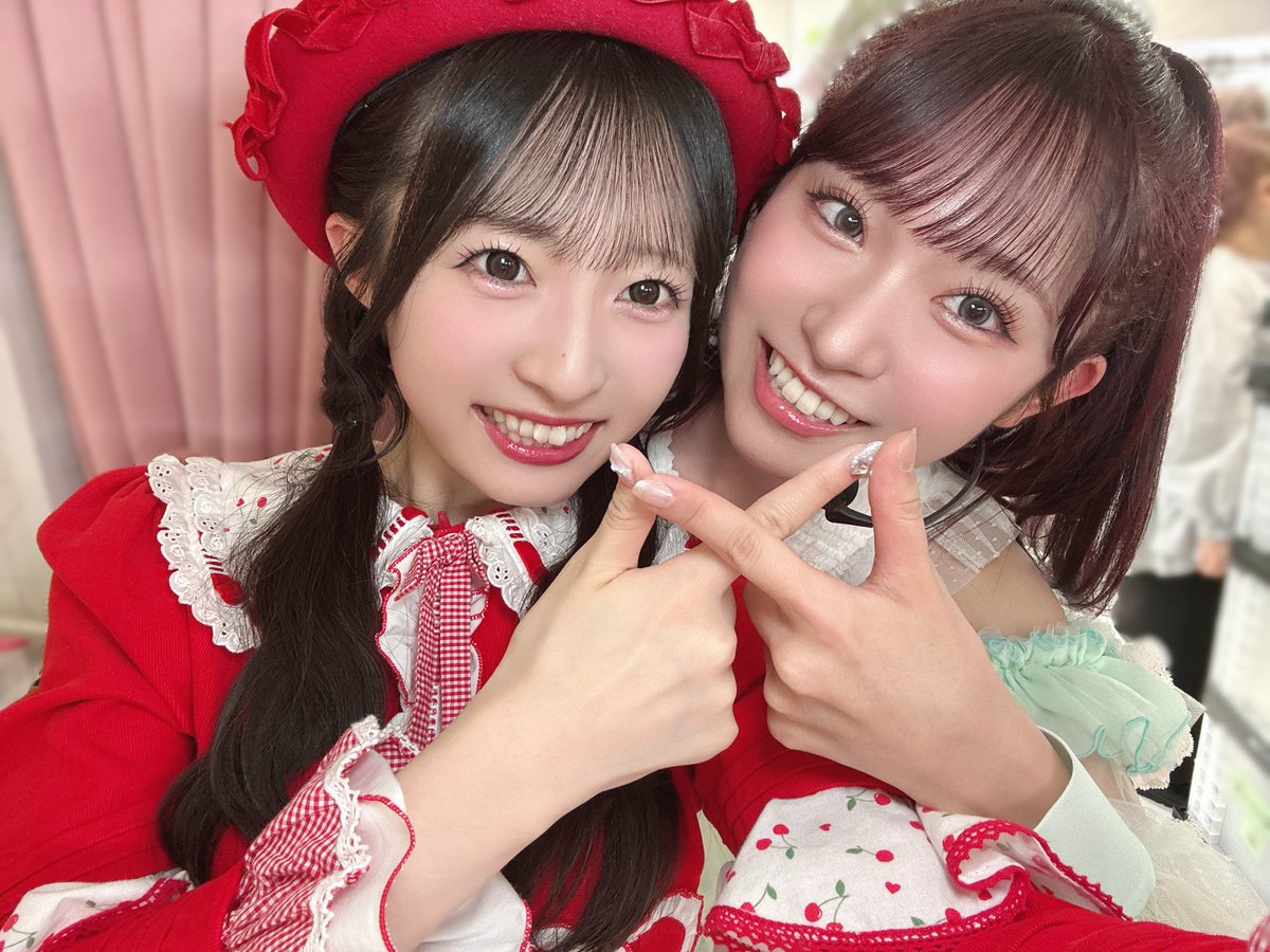 yunachan_akb48's tweet photo. ここからだ公演
夜は #山内瑞葵生誕祭
ありがとうございました🎀

皆さんのずっきーさんコールがすごくて、メンバーのMCも最高で、ずっきーさんがすごく笑顔でずっと幸せって言ってて、本当にこの公演に出演できて良かったです！！

とにかく最高に楽しかった！！

ずっきーさんと仲良くなれて幸せ😊🫧 https://t.co/MqMgEGkhEV