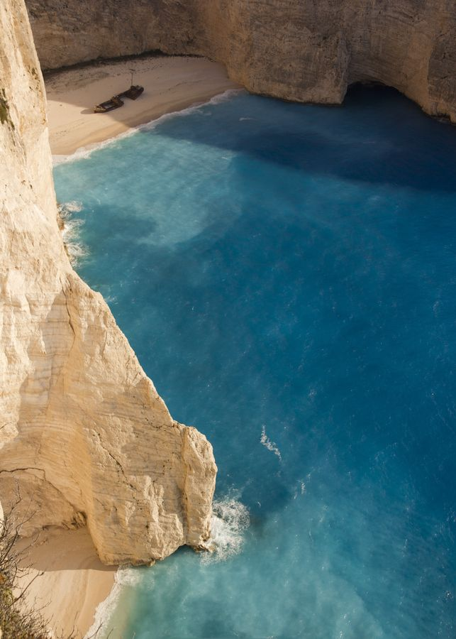 reminiscinbby's tweet photo. Greece https://t.co/G615lBURHE