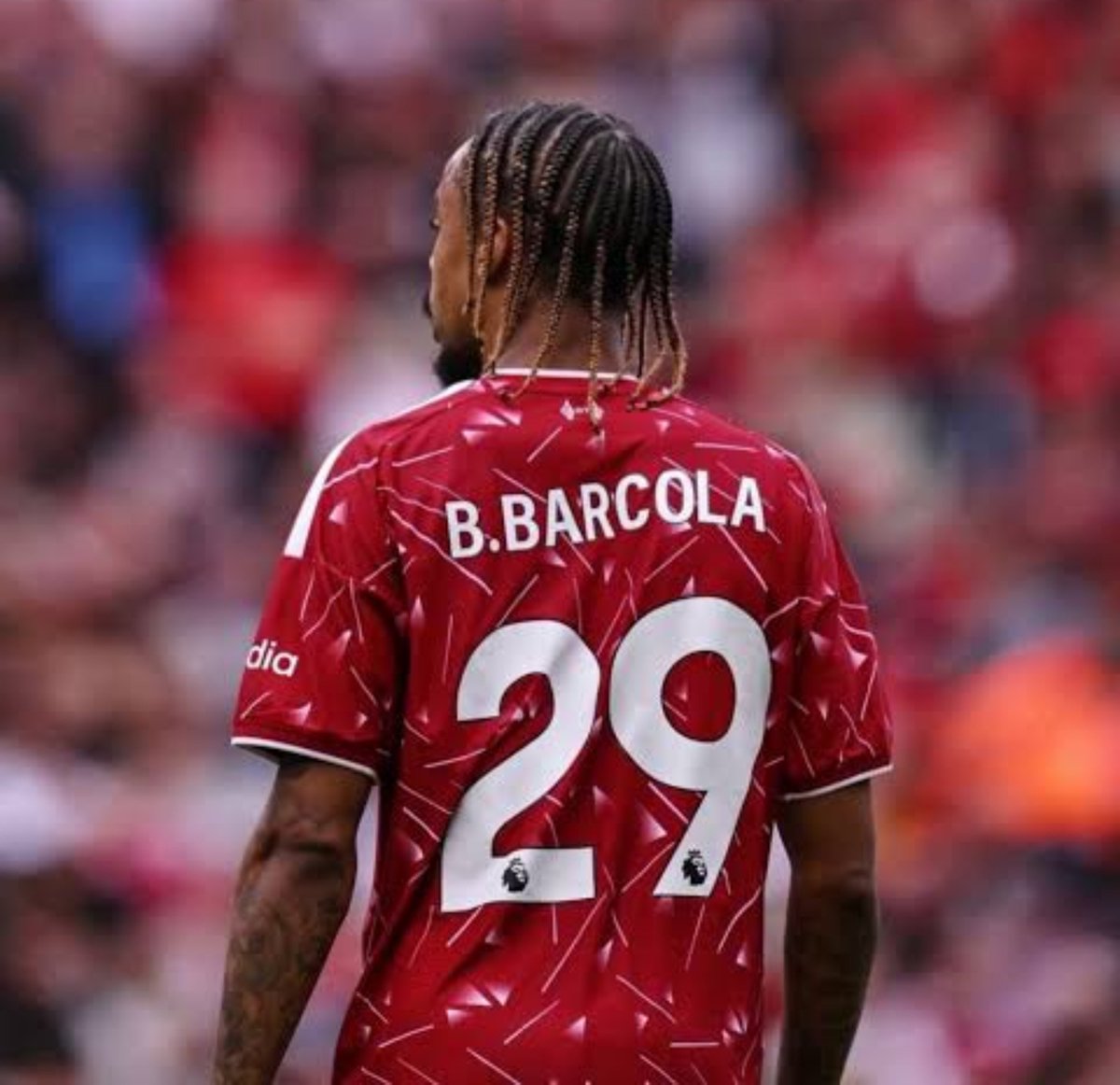 TheHateCentra's tweet photo. No goals.
No assists.
No dribbles.
No influence.

Just running around professionally🫡 https://t.co/MvEYjSsqjX