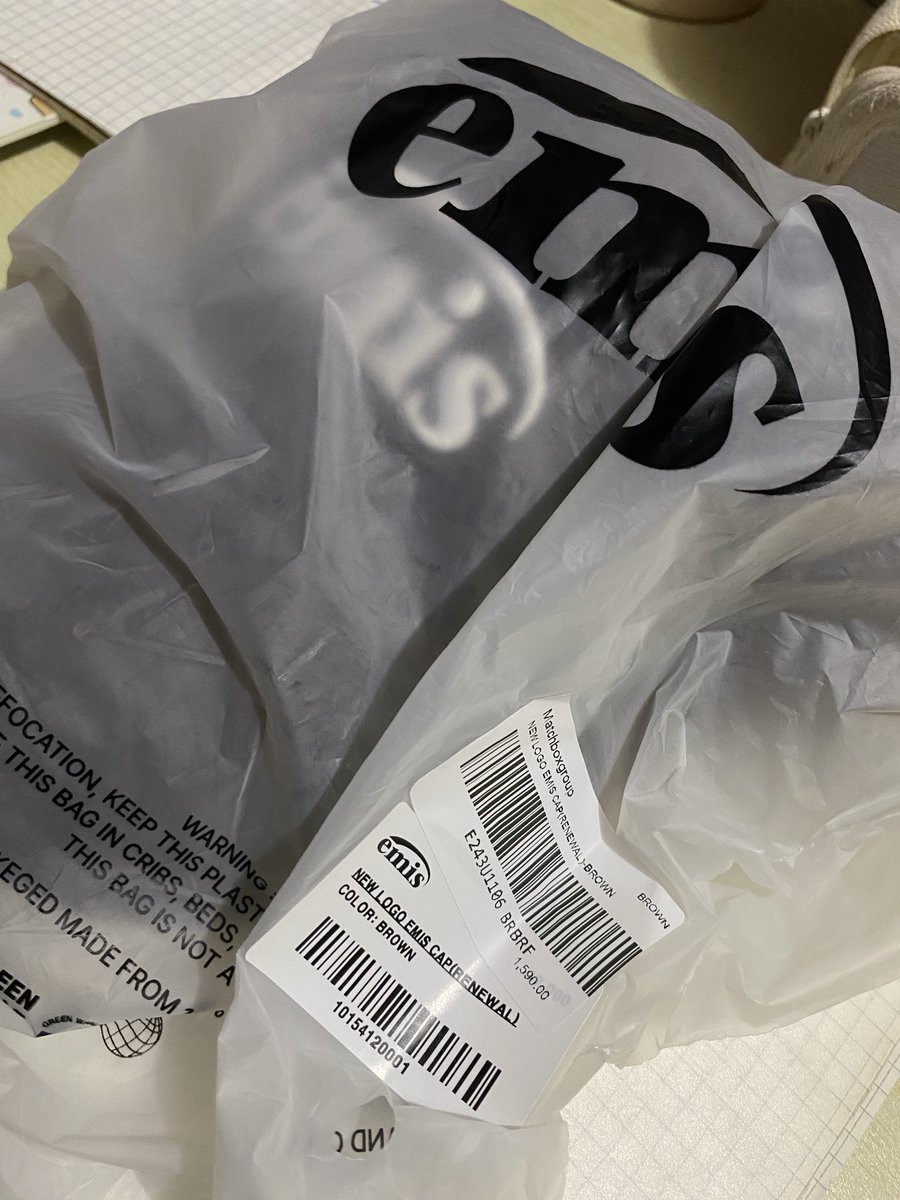 Fahfeelsxhdh's tweet photo. ส่งต่อหมวก emis ไม่ผ่านการใช้งานค่ะ  
1,200 ส่งฟรีค่ะ  ซื้อมา 1,4** ยังไม่เปิดถุงค่ะ
ราคาดีมือ 1  💖💖🙏🏻

#หมวกemis #Emis #หมวก #พรีเกาหลี #เสื้อเกาหลี #ส่งต่อหมวก #ส่งต่อหมวกemis https://t.co/cmUdEj9eQ9