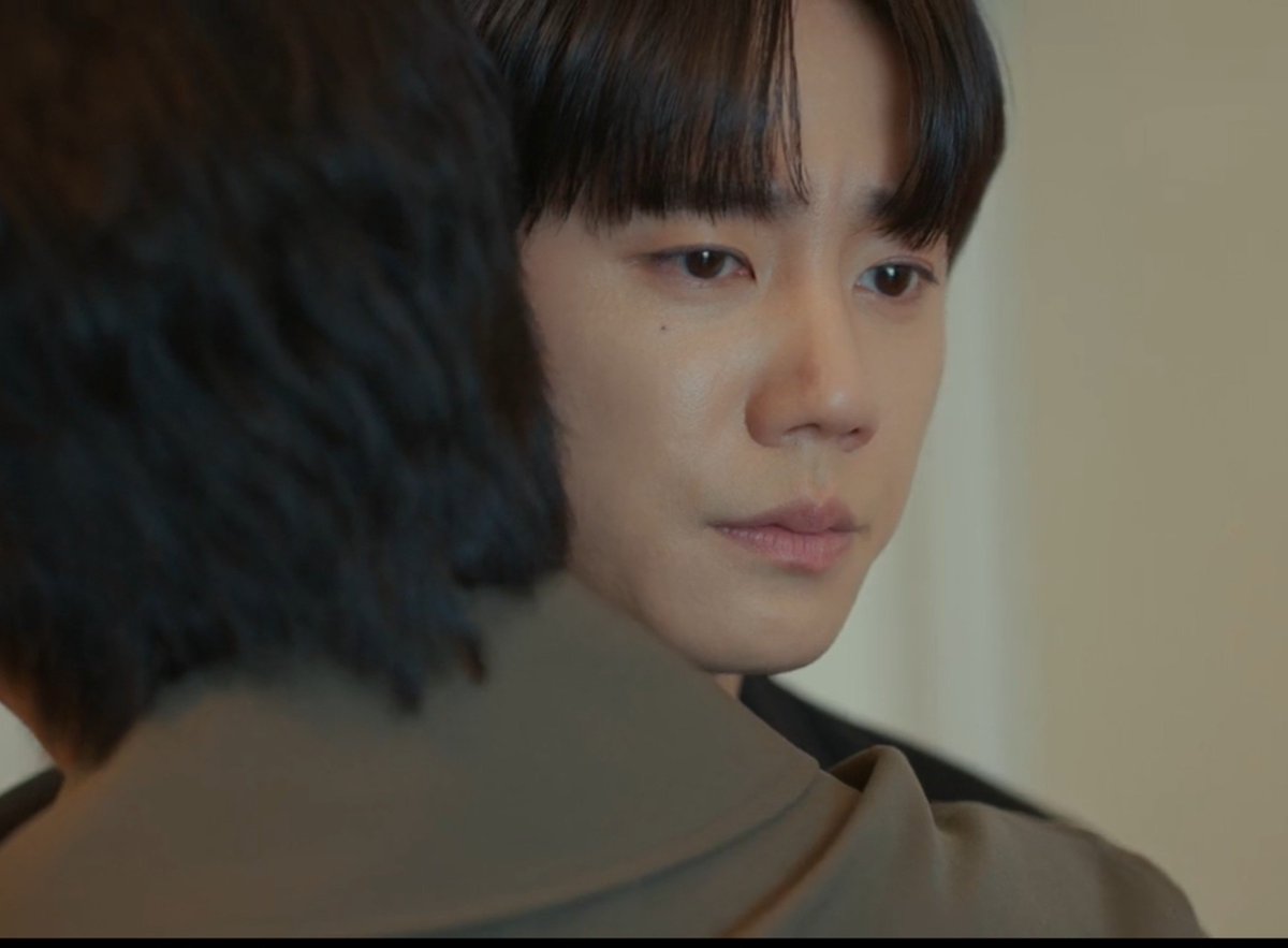 pervseongje's tweet photo. He really is his father isnt he😹😹🙏🙏💔 it feels like jeongyo knows he is https://t.co/jGjOnW9wNB