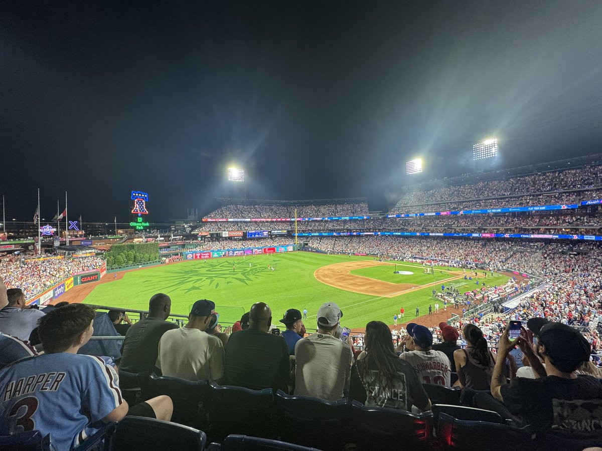 terano2min's tweet photo. 夏の思い出①
フィラデルフィア MLB ASG https://t.co/qyCZWdLm69