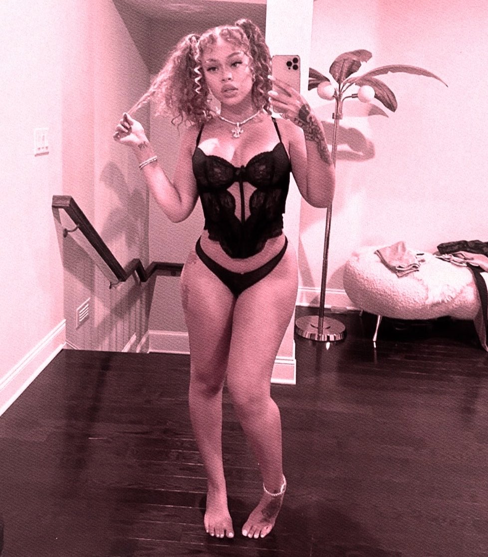 peachylassi's tweet photo. ⠀ ⠀ ⠀ ⠀ ⠀ ⠀seductive ⠀ sunday. https://t.co/bIkoGcv34l