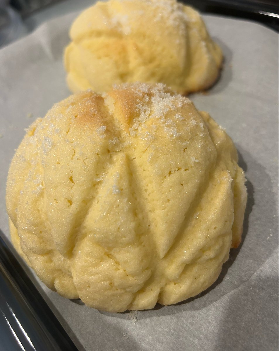 noa__chii's tweet photo. パンばっか作ってる🍞
初メロンパンです🍈 https://t.co/IRw8nZxVKb