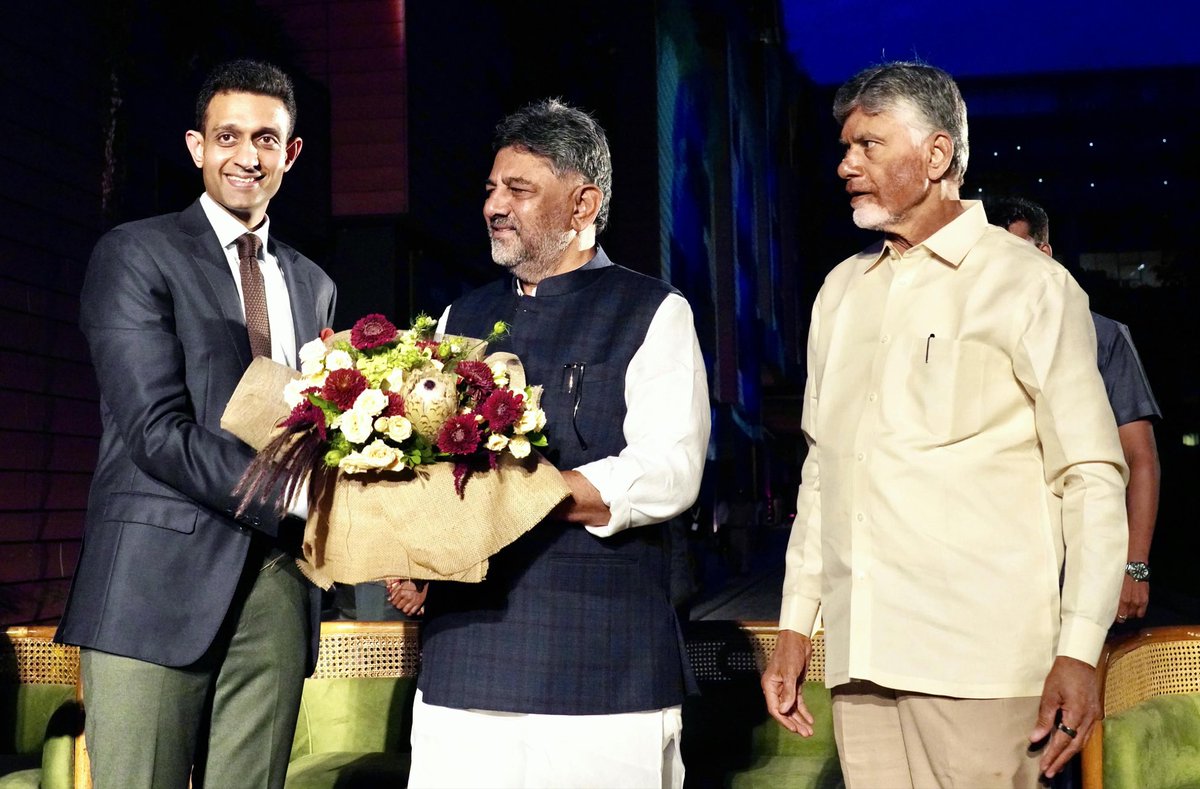 DKShivakumar's tweet photo. Glad to be at the opening ceremony of Vista Spaces in Whitefield, Bengaluru, along with Hon’ble Andhra Pradesh Chief Minister Shri N. Chandrababu Naidu avaru. Shri Raghuveer Veeramachaneni, Promoter and Joint Managing Director of Vista Spaces, was also present on the occasion.

The Earth Centre brings together sustainability, innovation and nature in a thoughtfully designed space, reflecting Bengaluru’s spirit of building for the future. My best wishes to the entire Vista Spaces team on this new chapter.