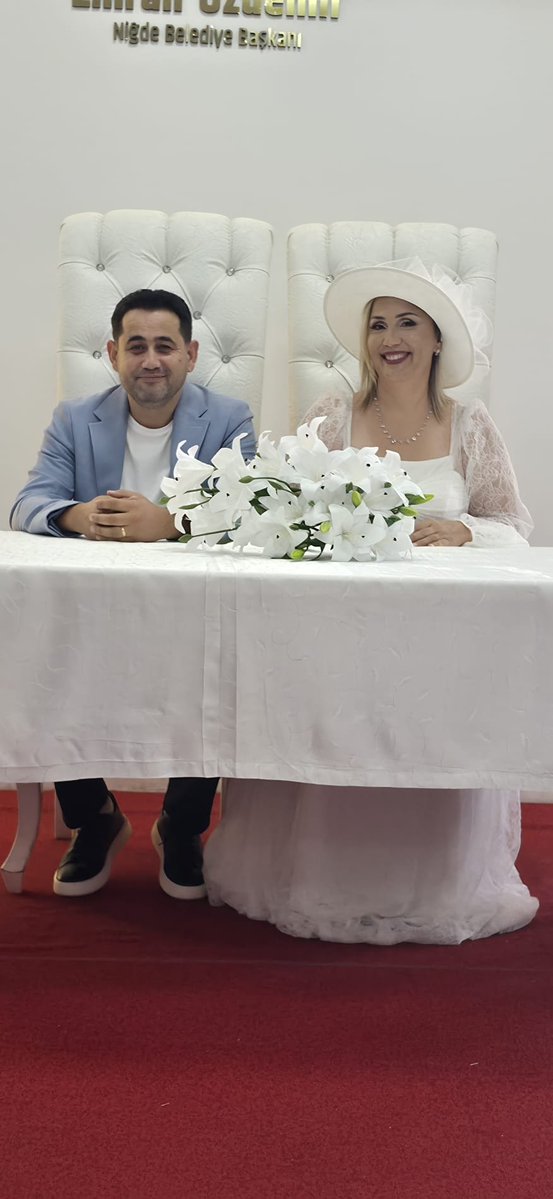 muserrefalpdgn's tweet photo. Sevgili Yeğenim Aybala Tuçe ve Eyüp 'ün nikahı.Ömür boyu mutluluklar. https://t.co/Z9MejDQXBw