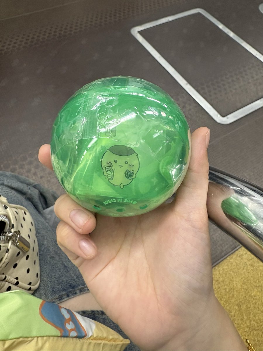 fgyfid81069's tweet photo. ちいかわ　ミニコレクトブックキーホルダー　交換

譲　くりまんじゅう

求　シーサー

郵送での交換
お気軽にお声掛けください🙇🏻‍♀️ https://t.co/z2zjP8xE8j