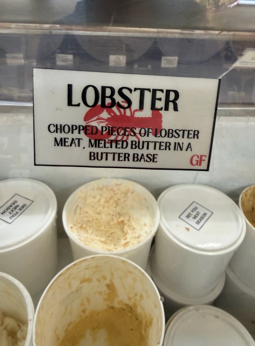 Chris_Grosse's tweet photo. This is it: The Lobster Ice Cream from Ben &amp; Bill's Chocolate Emporium in Falmouth, MA. 

Chopped pieces of real lobster meat, melted butter in a butter base. Gluten free, of course. https://t.co/s6gYdKKaM6