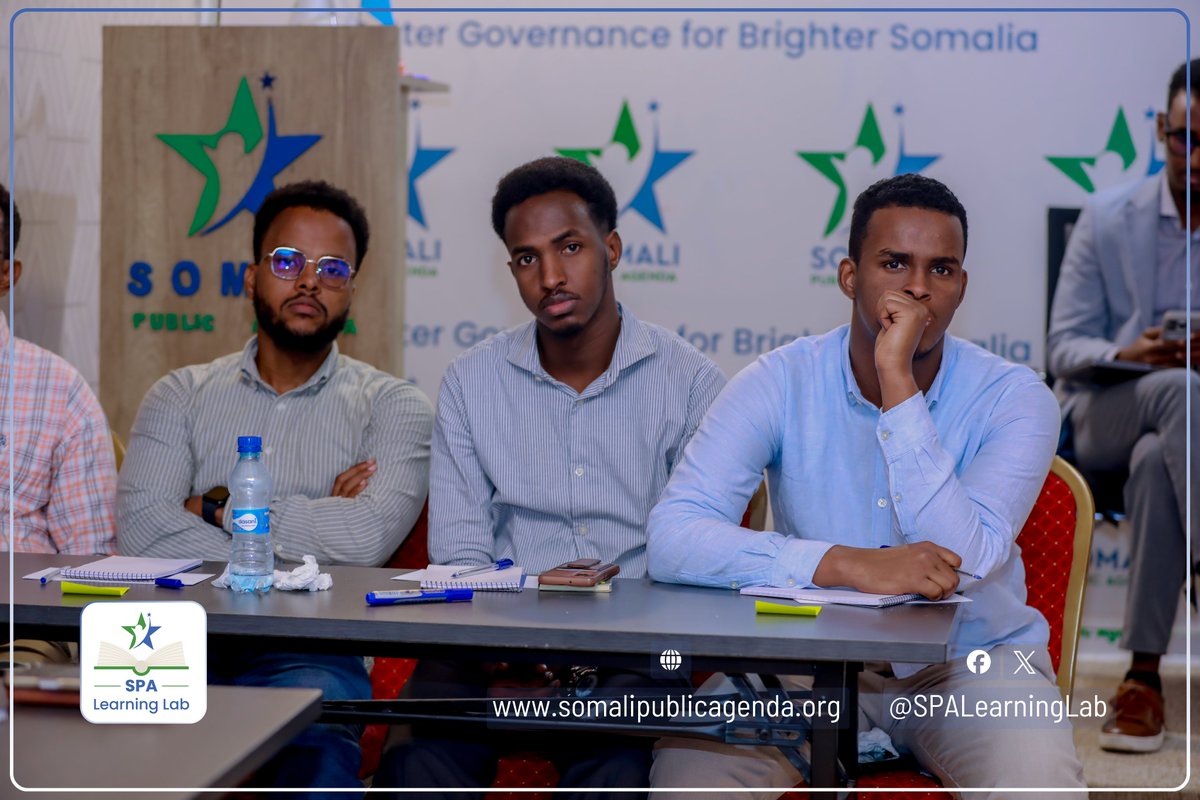 somalipubagenda's tweet photo. Xarunta tababarrada ee @SPALearningLab ayaa maanta dufcadii 4-aad u billowday tababarka cilmibaarista. Tababarkan oo socon doona muddo 45 cisho ah ayaa lagu baran doonaa hababka ugu wanaagsan ee loo sameeyo cilmibaarista loona faafiyo.

38 arday ayaa ka qeybgaleysa tababarkan. Koorsadan waxaa bixinaya macallimiin in muddo ah ku soo dhex jirey cilmibaarista kuwaas oo ardayda ka caawin doona in ay yeeshaan kalsooni iyo iskufilnaansho ay ku soo saaraan daraasado wax wanaagsan ku biirin kara dowlad-dhiska Soomaaliya iyo hagaajinta adeegyada dadweynaha.

#Research #Training #SomaliPublicAgenda #SPALearningLab