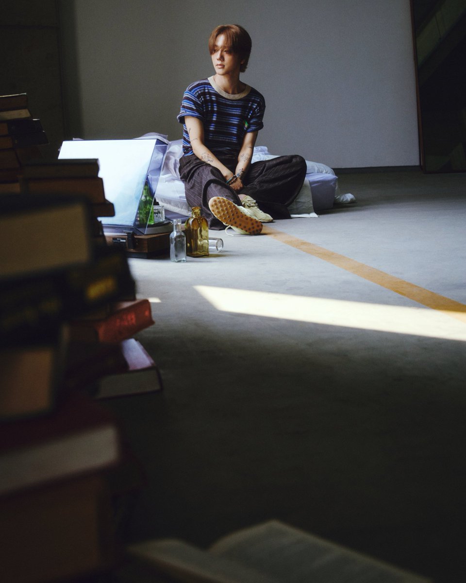 YESUNG_smtown's tweet photo. 'Where We Are' Teaser Image 1 

YESUNG 예성 The 2nd Album 【Where We Are】
➫ 2026.10.06 6PM (KST)

💿Pre-order
https://t.co/qnKzX87rOr 

#예성 #YESUNG
#슈퍼주니어 #SUPERJUNIOR
#WhereWeAre https://t.co/kGlY8nw6zu