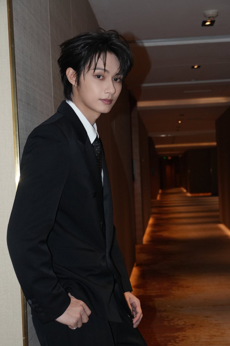 YasmeenOne's tweet photo. XCSS UPDATE WITH JUN AT SRIFF‼️‼️

no words for how fine he is… https://t.co/lnmOjQSHN0