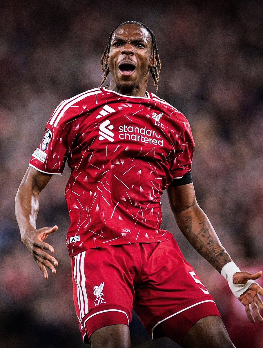 RisingBallers_'s tweet photo. Running out of words to describe Jacquet… another immense performance against Bournemouth today. Liverpool have struck gold with him… he’s a Rolls Royce of a footballer. Liverpool have only conceded 2 goals in their last 4 and he’s played such a huge part in that 👏🏼

Only cost £60m which in today’s market feels like a steal for a defender like him… one of the most underrated PL signings this summer. Earned his first senior France call-up this week too… so deserved 🤝🇫🇷