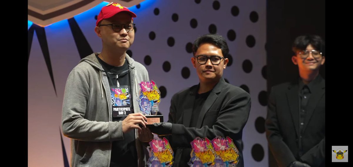 _pocoyoooo's tweet photo. 6 years ago during covid, i was watching @WolfeyGlick's video of him using Coalossal. I thought VGC is cool and gave it a try, bought my first ever pokemon game in Pokemon Sword. 
And today i just got Top 4 in Indonesia PBL which qualified me to Worlds 2027. Crazy how things work https://t.co/OSdRRAX6GO