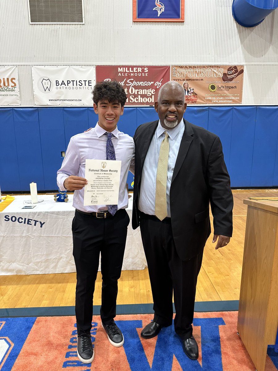 AjChungQB's tweet photo. Student Athlete 💯
I am extremely grateful for being inducted into the National Honor Society! I am also honored to be able to be 1 of 3 speakers out of 200+ inductees. It is much more than football, and I am glad I get to represent my community in other ways ‼️‼️ 
@WestOrangeFB1 @Coach_GThompson @NarlinClancy @baylintrujillo @CoachJoshKatz @TheAdvocateCEO