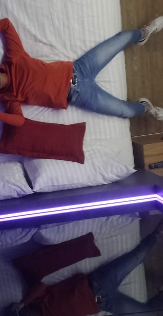 Angelytu0's tweet photo. Alguna mujer que le gusten los chicos delgados?
#naucalpan #nsfw #cdmx #colageno https://t.co/X3X14kPpYn