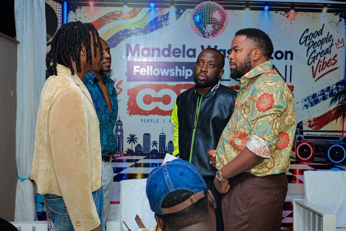 reachahand's tweet photo. Great conversations, new connections, and a shared commitment to making a difference. 

We hosted the @WashFellowship Alumni Connect in partnership with the @MWFAlumniUganda  bringing alumni together for an evening of paint, shared experiences, and meaningful connections.

Spaces like these remind us of the power of community learning from one another and keeping a network of leaders connected as we continue creating impact across Africa.

#MandelaWashingtonFellowship #ReachAHandAfrica #AlumniConnect