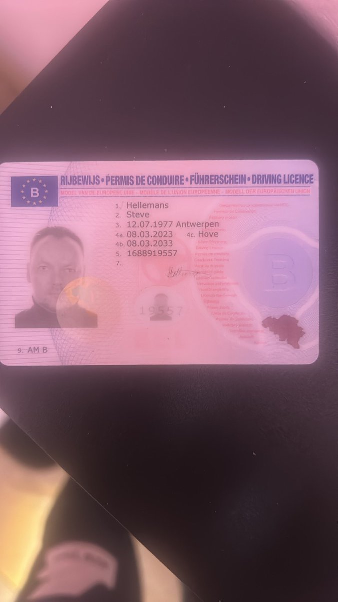 Steve6d8's tweet photo. pathetic worthless sissy that has small dick and love to be naked 
Real name- Hellemans Steve
Date of birth-12.07.1977
Address-Geelhandlaan 62 2540 Hove
Today pics - 09.20.2026
#sissy #picsviral #500like https://t.co/62eIRqi8Uj