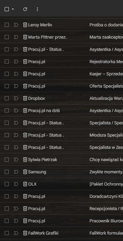 _runa214's tweet photo. wgl, tata do mnie dzisiaj drugi raz zadzwonił kilka godzin temu i mi mówi że tak sobie internet przegląda i mu się pojawiają reklamy pracuj./pl
i mi mówi że tam wszedł i no, widzi sporo ogłoszeń takich i takich i żebym może sobie sprawdziła
tymczasem mój mail: https://t.co/VQiMtCVoNB