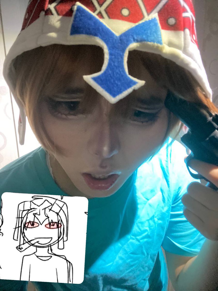 haruae03's tweet photo. FAKE GUN!!  
p.c. im not supporting lookout3d and his actions 

#lookout3d #lookout3dcosplay #cosplay #mcyt https://t.co/70ZzhWeOvg