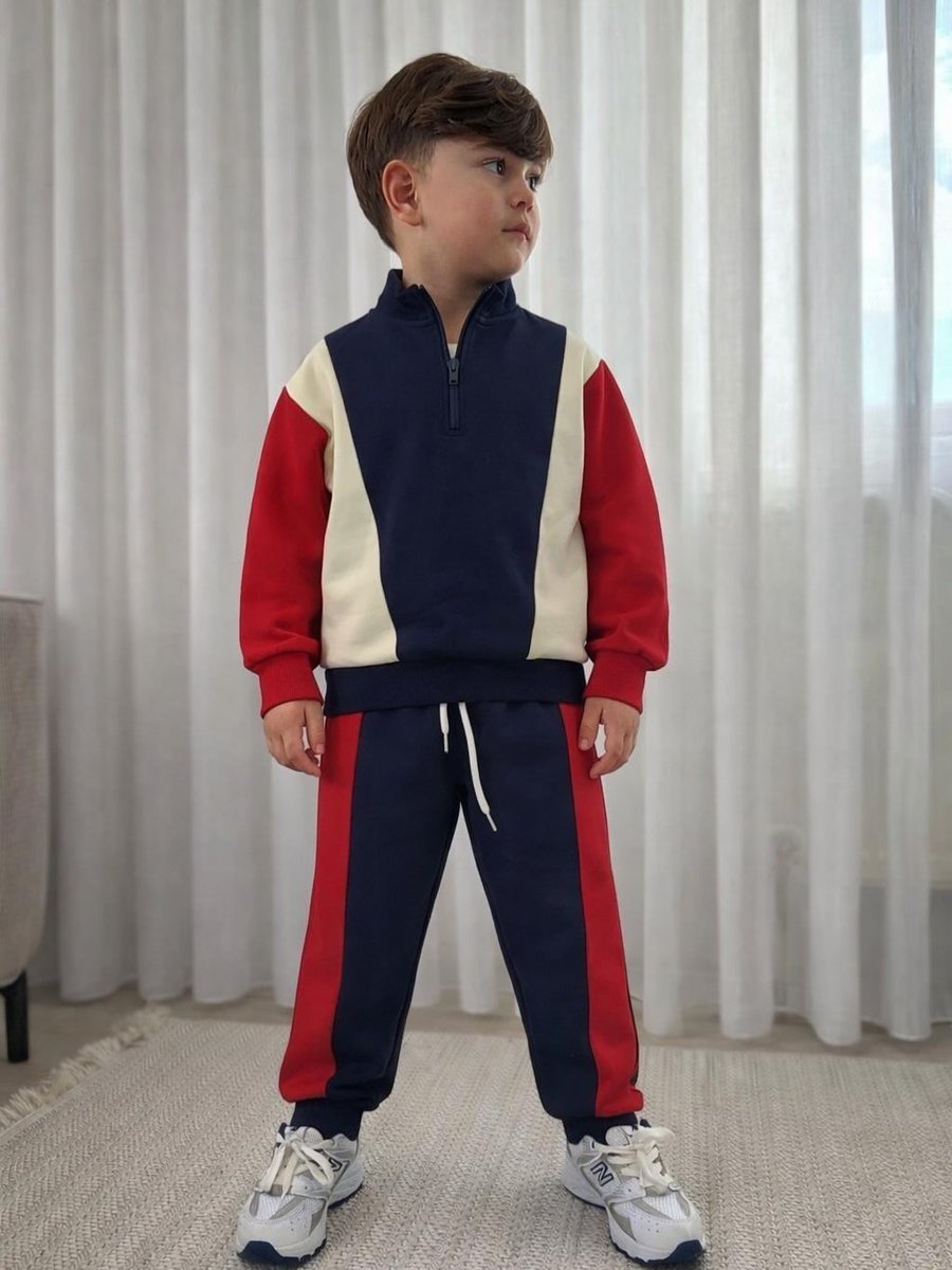 juh_rh's tweet photo. Sporty vibes for little champions. New boys’ tracksuit sets with soft fabric and a comfy fit—perfect for school and outings. Sizes 3–10 years. Order via DM or WhatsApp: 78 868 280. Delivery across Lebanon. https://t.co/NsRGb5hHLw
