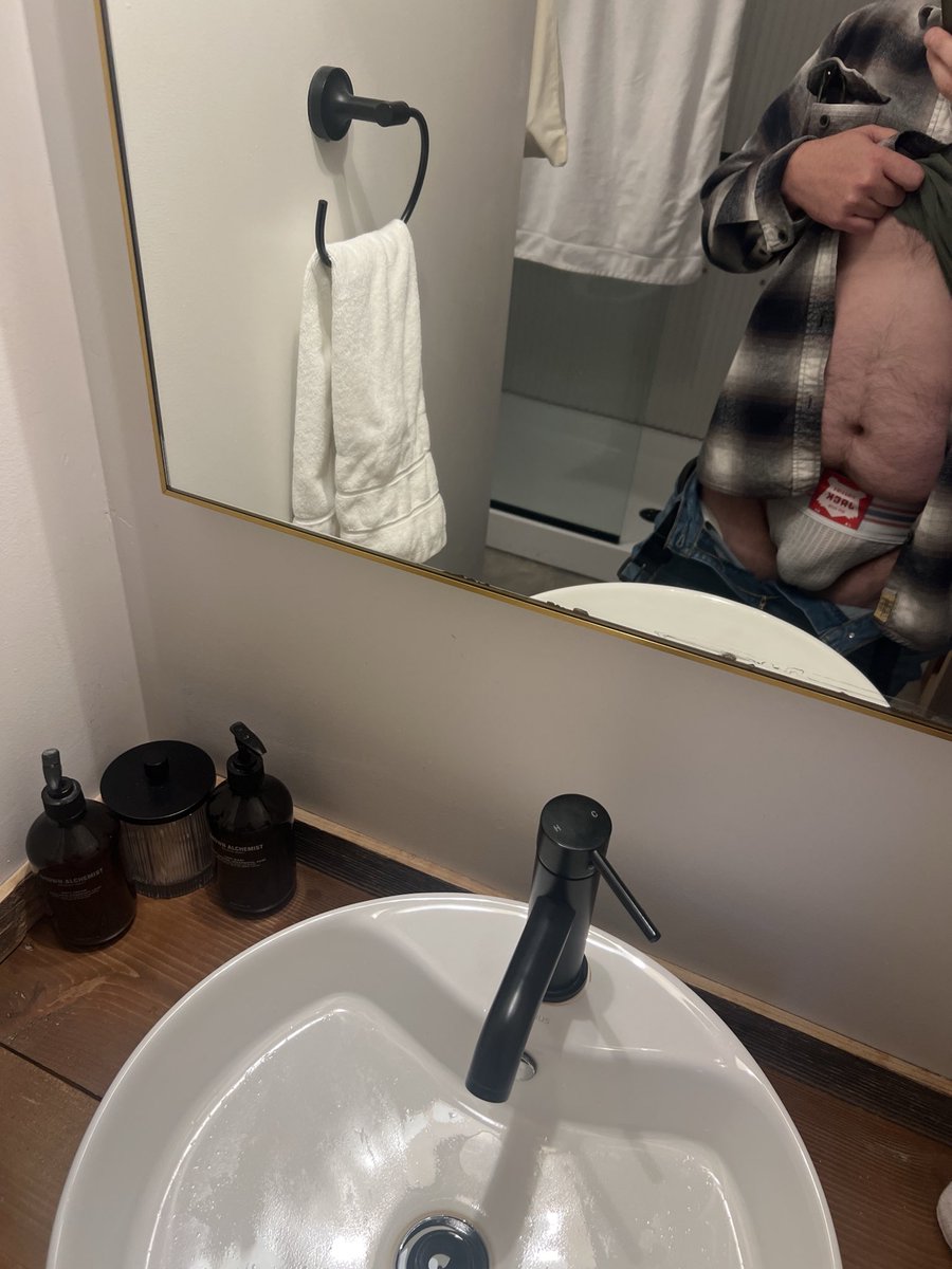 sea_bear_boy's tweet photo. Dad bod horny for dads. https://t.co/lEmlTjytNs
