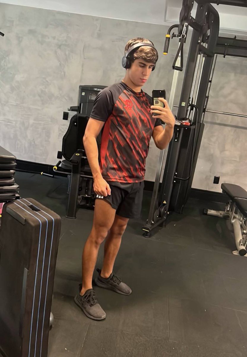 pedrometv's tweet photo. hetero enganado por fake

completo no meu canal de dump 👇
https://t.co/Yq21A8vnDX https://t.co/3ObMw7euIX
