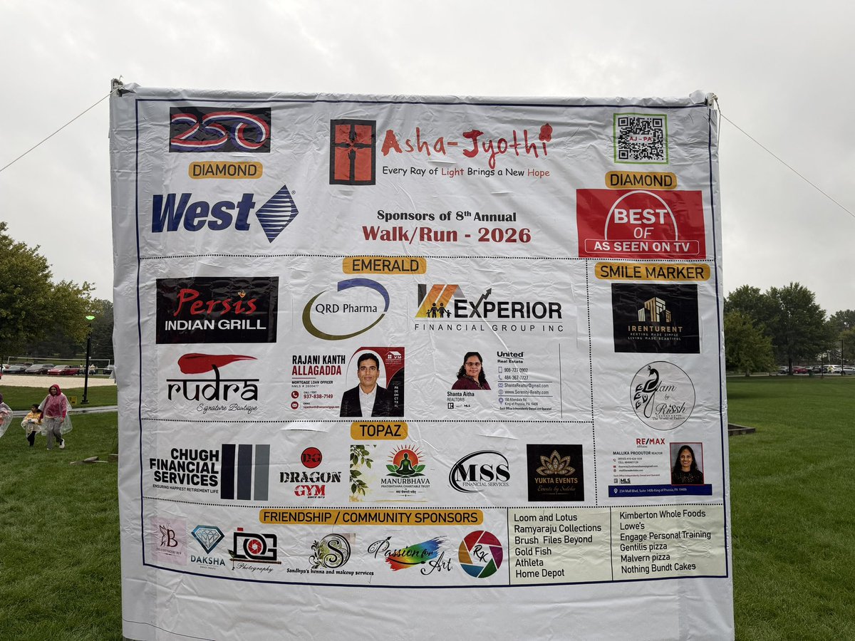 wcchronicle's tweet photo. Photos from the 8th Annual Asha Jyothi 5k Run this morning at West Goshen Park. About 500 people attended, with about 80 runners. They told us they raised about $25k for charity. More in tomorrow’s newspaper. https://t.co/pW0kyiGuPv