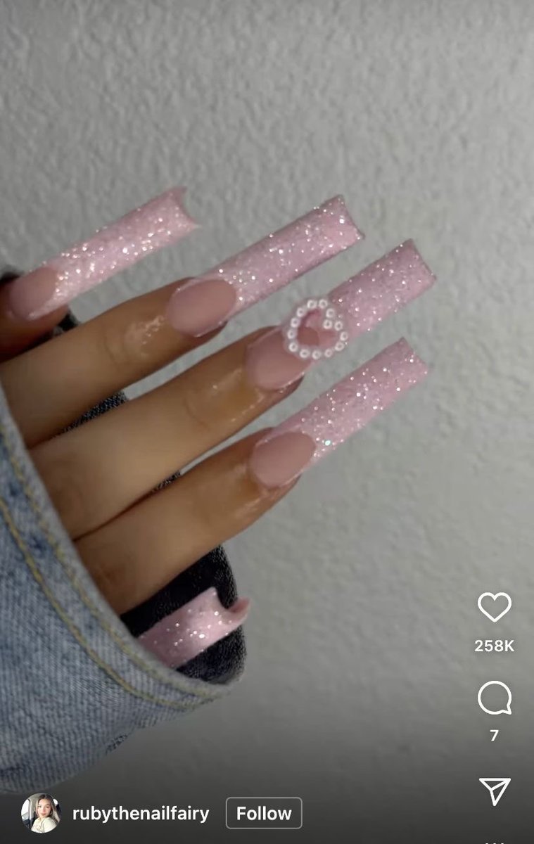 seductivelaces's tweet photo. i want my nails done..i’m feeling pink and gems and sparkles https://t.co/9OLMxuUX82