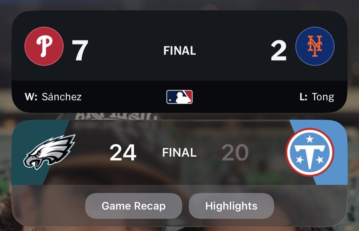 Mochadelphia's tweet photo. Two Philly teams CAN win on the same day! https://t.co/n3VZm6upek