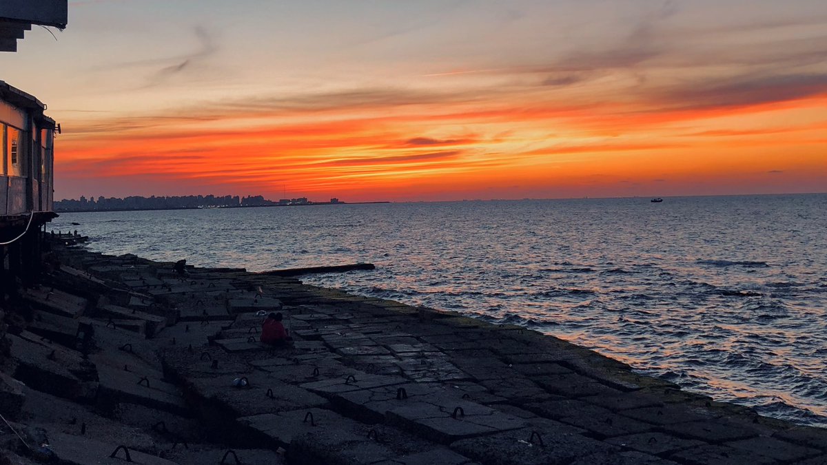 zeyadhasan12's tweet photo. Sunsets https://t.co/lUz35Ztkrj