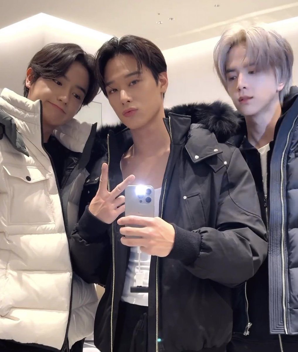 RiderJuyeon's tweet photo. @RiderYounghoon @RiderHyunjae @SamuelOnRoad MANTAP. Next. https://t.co/k7GnuhS517