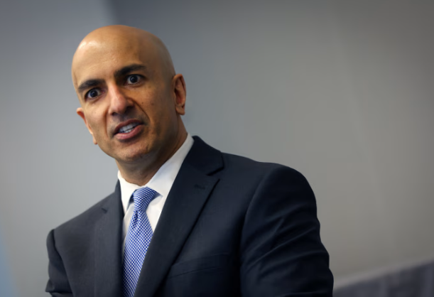 Emily_CFA's tweet photo. #XAUUSD #GOLD #FED #USA #UK #Kashkari
Minneapolis Fed President Kashkari stated that U.S. inflation remains too high; it has moved beyond the oil price shock caused by the conflict involving Iran and is spreading to broader sectors, such as services.
The inflation experienced by the public permeates various parts of the economy, extending well beyond just oil prices.
He noted that the Federal Reserve has both the mandate and the tools to bring inflation back to its target.
Kashkari was one of three officials who dissented against the decision to hold interest rates steady in July; he had advocated for a rate hike at the time, warning that delay could cause inflation to become entrenched and necessitate more aggressive action later.
He believes the U.S. economy remains resilient and the labor market strong.
He hopes that once the impact of the conflict fades, growth will regain momentum and inflation will decline more rapidly, thereby easing the pressure on Federal Reserve policy.