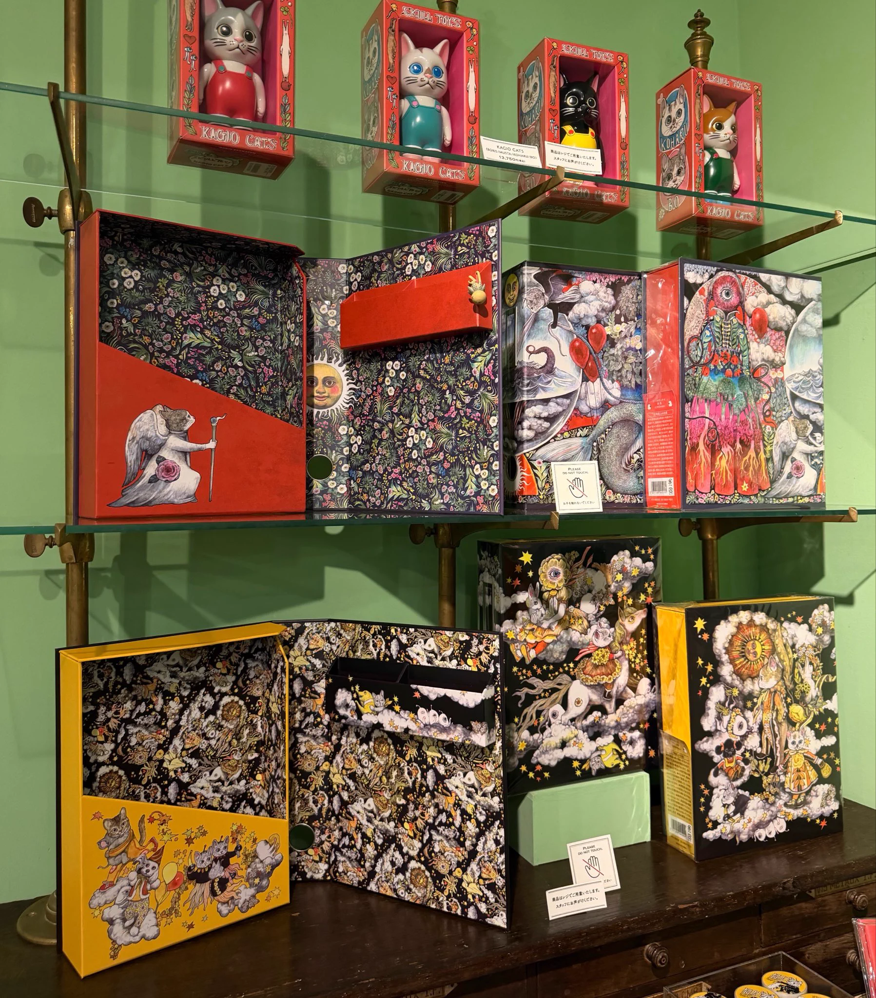 Yuko higuchi ヒグチユウコ в X: „明日も雨のようですが… 展示はして