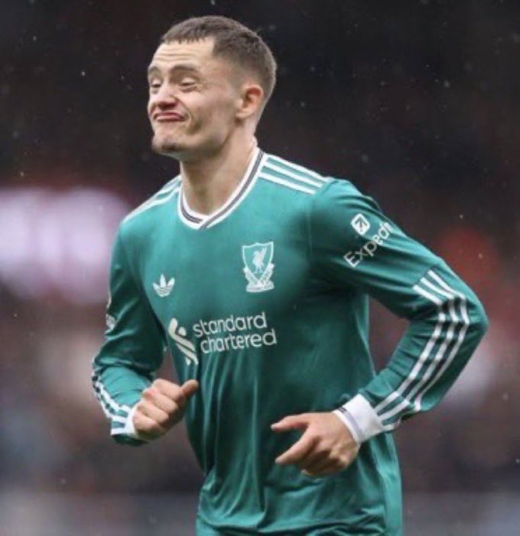 Lea_EFC's tweet photo. 🔵 Rayan Cherki        🔴 Florian Wirtz 
💷£30m                        💷£116.5m
✅ PL Goals: 3            ❌ PL Goals: ZERO
✅ PL Assists: 2         ❌ PL Assists: 1
✅ EFL Cup G/A: 1     ❌ EFL Cup G/A: ZERO

Levels 😎 https://t.co/7XDSpJTq72