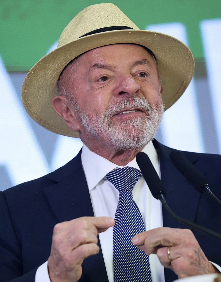 KalshiPolitics's tweet photo. BRAZIL: Presidential election odds:

🟦 Flávio Bolsonaro: 58%
🟥 Luiz Inácio Lula de Silva: 42% https://t.co/1wlFUJCWK5