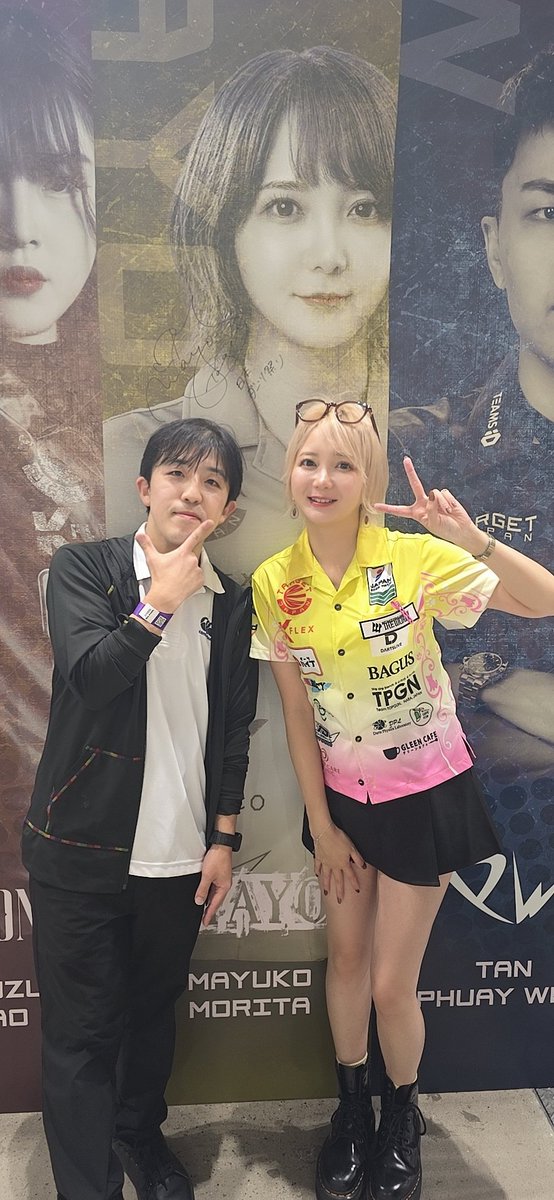 take_nacky's tweet photo. ダーツを始めるきっかけとなったプロ、まよんぬこと、森田真結子プロ✨
大人気だし時間も時間で写真とか厳しいかなと思いながら会いに行ったら、相変わらず優しくてサービス精神旺盛で写真もOKしてくれて本当に感謝です🙏🏻で、いくつになっても可愛い♡w
短い時間だったけど会えて少し話せて嬉しかったよ🥰ありがとう！